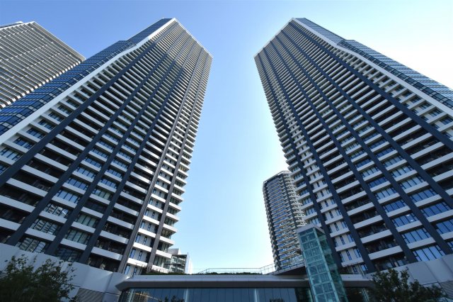 DEUX　TOURS　CANAL&SPA　(ドゥ・トゥール)　WEST